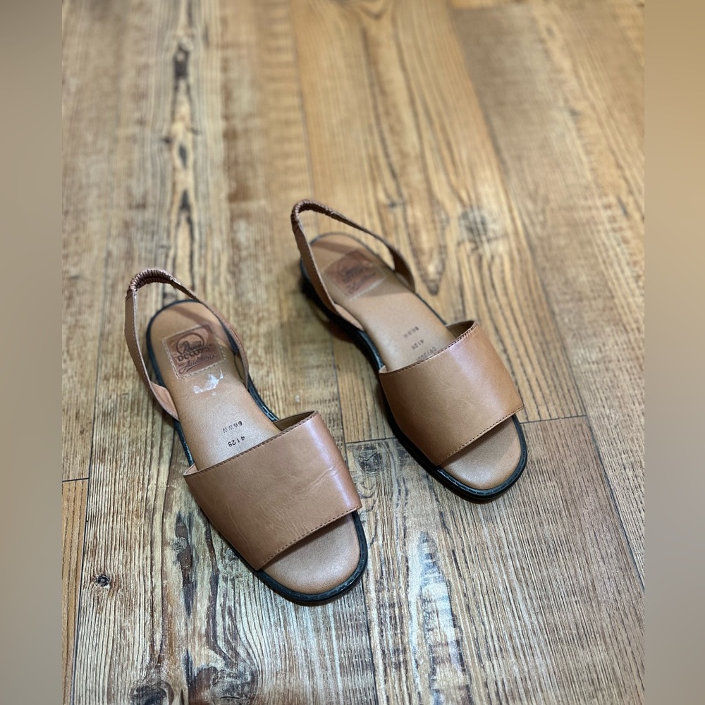 Decoys by Auditions Flat Sandals